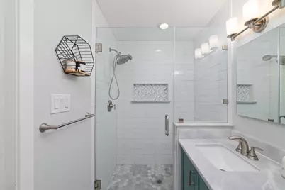 2127 Lazybrook Drive, Houston, TX 77008 - Photo 19