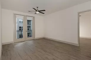 8900 Six Pines Dr, The Woodlands, TX 77380 - Photo 9