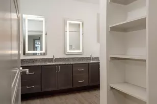 8900 Six Pines Dr, The Woodlands, TX 77380 - Photo 13