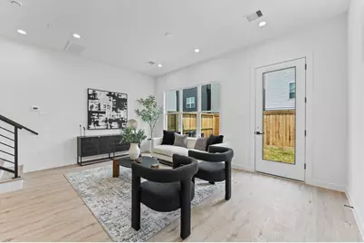 6419 Madrid Street, Houston, TX 77021 - Photo 9