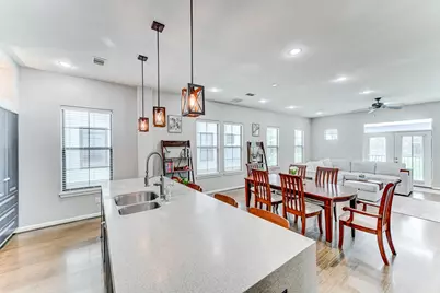 3954 Feagan Street, Houston, TX 77007 - Photo 13