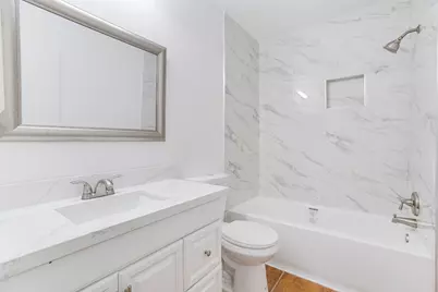 7535 Roaring Springs Drive, Houston, TX 77064 - Photo 15