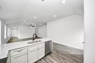 18720 Loom dr, Conroe, TX 77306 - Photo 17