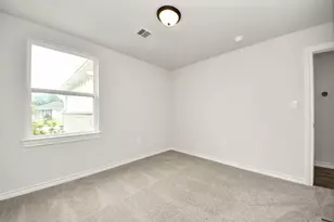 18720 Loom dr, Conroe, TX 77306 - Photo 31