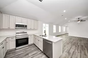18720 Loom dr, Conroe, TX 77306 - Photo 15