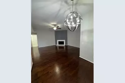 9809 Richmond Avenue #J1, Houston, TX 77042 - Photo 3