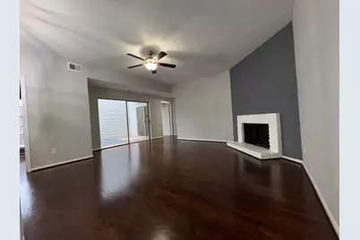 9809 Richmond Avenue #J1, Houston, TX 77042 - Photo 9