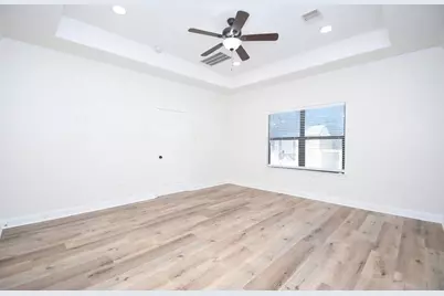 8306 Brandon Street, Houston, TX 77051 - Photo 25