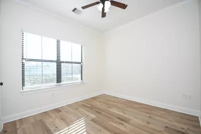 8306 Brandon Street, Houston, TX 77051 - Photo 15