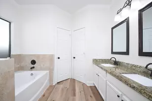 8306 Brandon St, Houston, TX 77051 - Photo 27