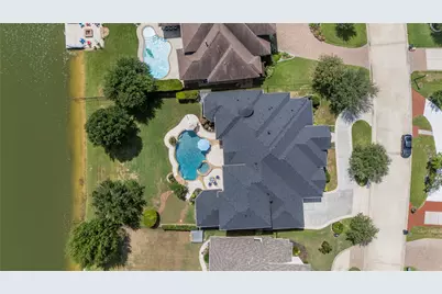 10114 E Frio River Circle N, Cypress, TX 77433 - Photo 9