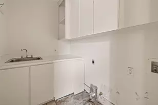 315 Sugar Berry Cir, Houston, TX 77024 - Photo 23