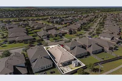 12610 Pirate Bend Drive, Texas City, TX 77539 - Photo 15