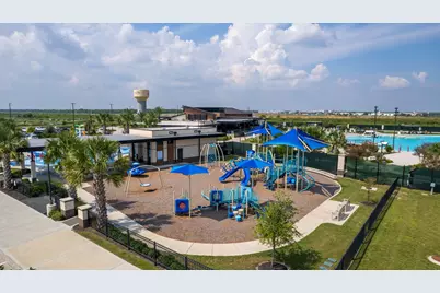 12610 Pirate Bend Drive, Texas City, TX 77539 - Photo 21