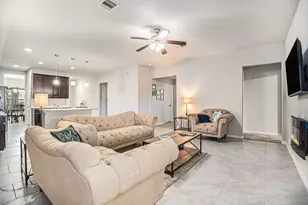 12610 Pirate Bend Dr, Texas City, TX 77539 - Photo 3