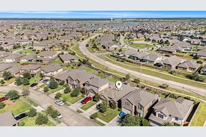 12610 Pirate Bend Drive, Texas City, TX 77539 - Photo 13