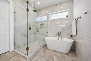 6107 Lake St, West University Place, TX 77005 - Photo 27