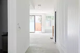 6107 Lake St, Houston, TX 77005 - Photo 3