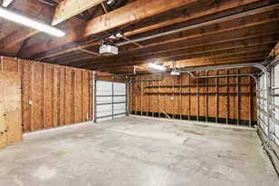 12510 Mystery Ln, Mont Belvieu, TX 77523 - Photo 43