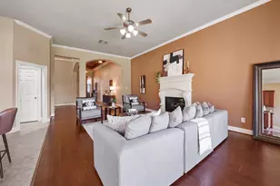 2898 Woodland Glen Ln, Conroe, TX 77385 - Photo 11