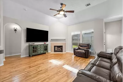 8102 Pinewood Park, Humble, TX 77346 - Photo 13