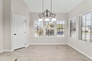 8102 Pinewood Park, Humble, TX 77346 - Photo 7