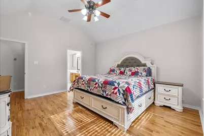 8102 Pinewood Park, Humble, TX 77346 - Photo 17