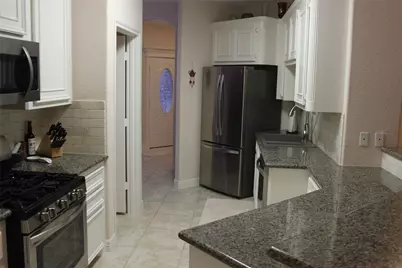 5118 Bayou Drive, Dickinson, TX 77539 - Photo 5