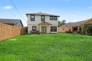 424 S Holmes St, La Porte, TX 77571 - Photo 25