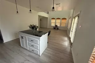 424 S Holmes St, La Porte, TX 77571 - Photo 31