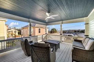 2207 Bernardo De Galvez, Galveston, TX 77550 - Photo 41