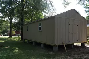 180 Sunrise Dr, Livingston, TX 77351 - Photo 17