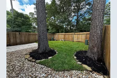 246 W Stedhill Loop W, The Woodlands, TX 77384 - Photo 23