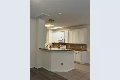 246 W Stedhill Loop W, The Woodlands, TX 77384 - Photo 7