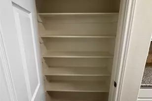 246 W Stedhill Loop W, The Woodlands, TX 77384 - Photo 9