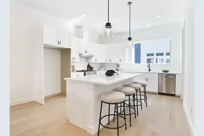 1020 W 15th 1/2 Street #B, Houston, TX 77008 - Photo 9