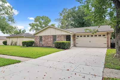 2015 Quail Valley East Drive, Missouri City, TX 77459 - Photo 5