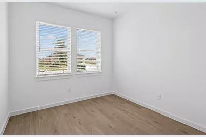 690 Daniels Lake Lane, Dayton, TX 77535 - Photo 3