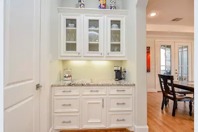 4625 Maple Street, Bellaire, TX 77401 - Photo 25