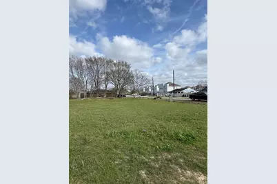 4913 Paula Street S, Houston, TX 77033 - Photo 5