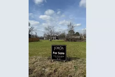 4913 Paula Street S, Houston, TX 77033 - Photo 1