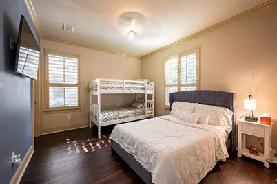 4724 Banning Drive #F, Houston, TX 77027 - Photo 7