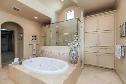 4724 Banning Drive #F, Houston, TX 77027 - Photo 25