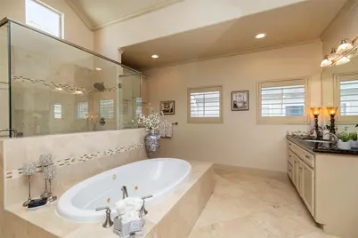 4724 Banning Drive #F, Houston, TX 77027 - Photo 23