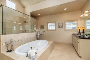 4724 Banning Dr, Houston, TX 77027 - Photo 23