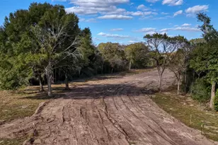 25 Millwood Trail, Brenham, TX 77833 - Photo 1