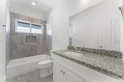 6413 Leopold Star Lane, Houston, TX 77048 - Photo 9