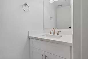 17627 S Summit Canyon Dr, Houston, TX 77095 - Photo 21