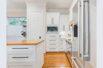 2828 W Holcombe  Boulevard Boulevard #I, Houston, TX 77025 - Photo 9