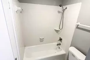 7950 N Stadium Dr, Houston, TX 77030 - Photo 23